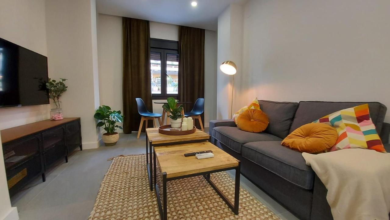 Love Rent4 Malaga City Kültér fotó
