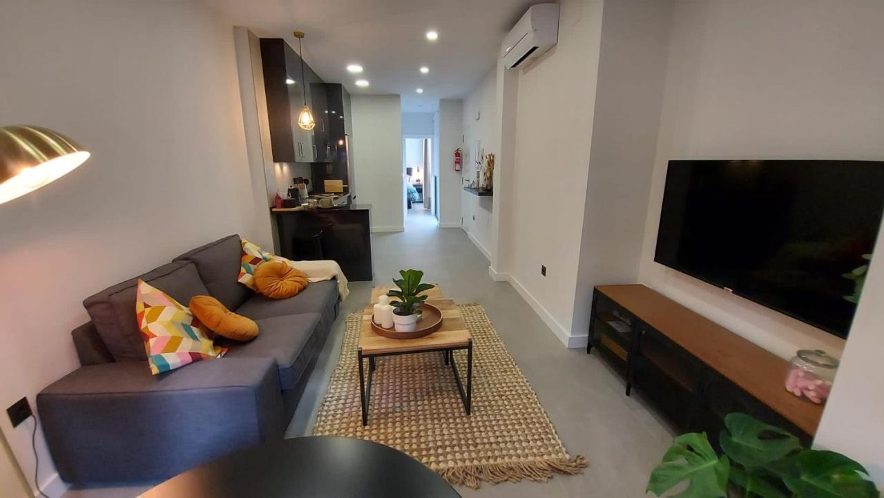 Love Rent4 Malaga City Kültér fotó